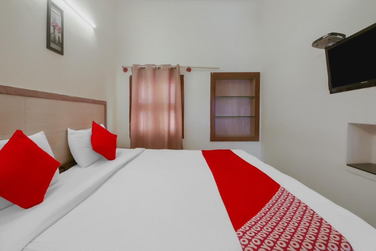 Kaveri Hotel Bed & Breakfast Mysore Exterior foto
