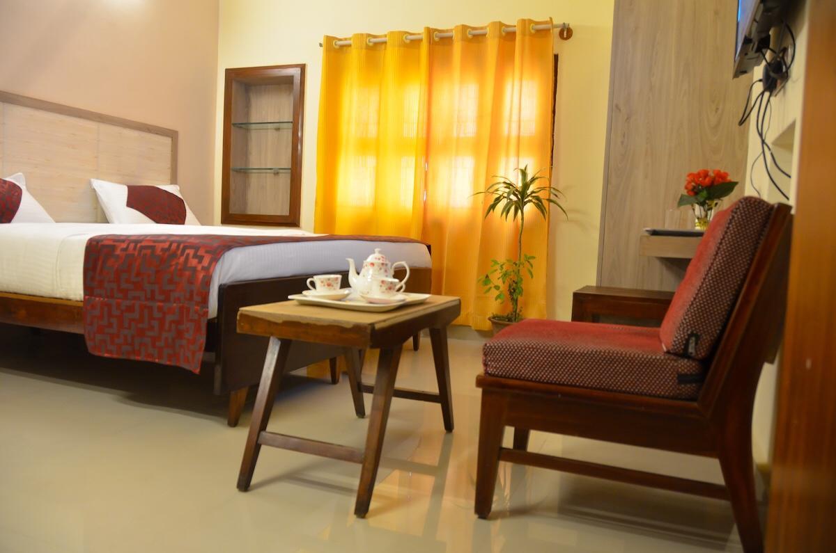 Kaveri Hotel Bed & Breakfast Mysore Exterior foto